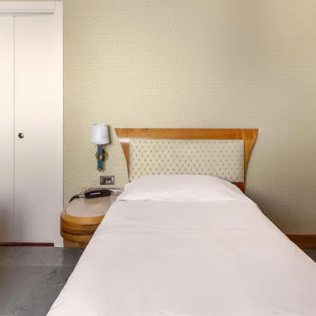 Отель Chioggia Airone 4*